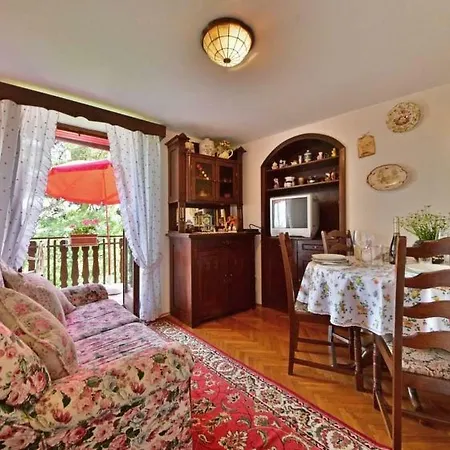 Apartment Comfy And Warm Ap With Balcony Surrounded With Beautiful Nature *