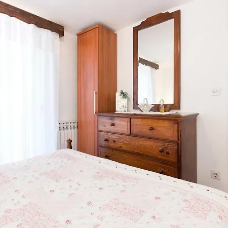 Comfy And Warm Ap With Balcony Surrounded With Beautiful Nature *